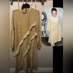 OneSize Elegant Gold Ruffle Dress